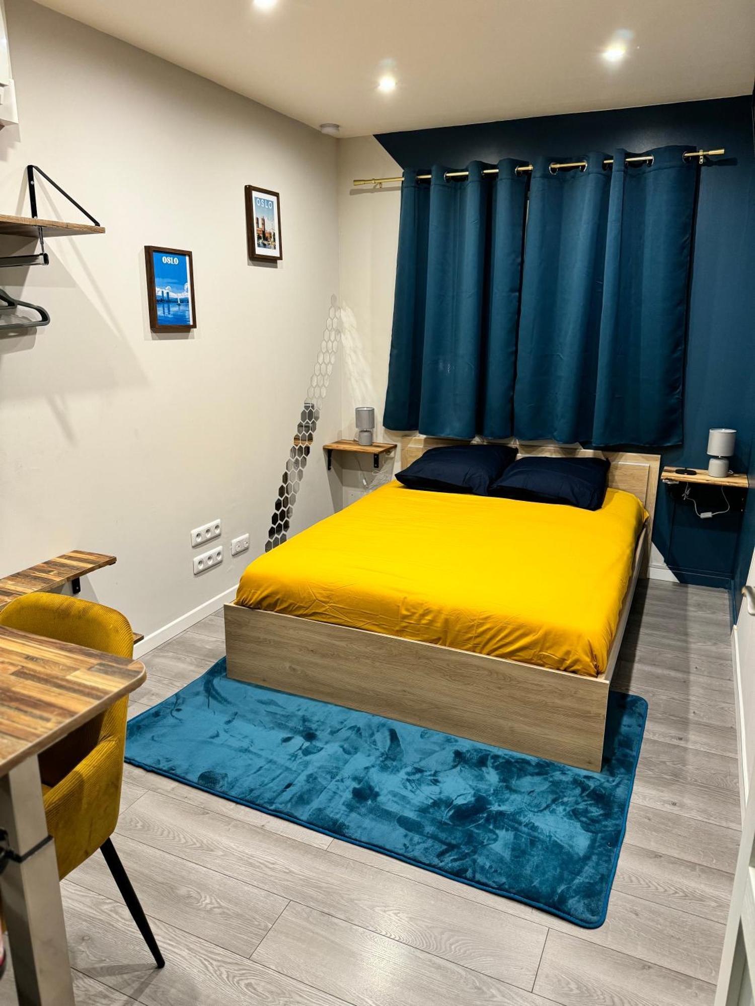 Worldroom Chambre Privee Avec Espace Commun Perpignan Dış mekan fotoğraf