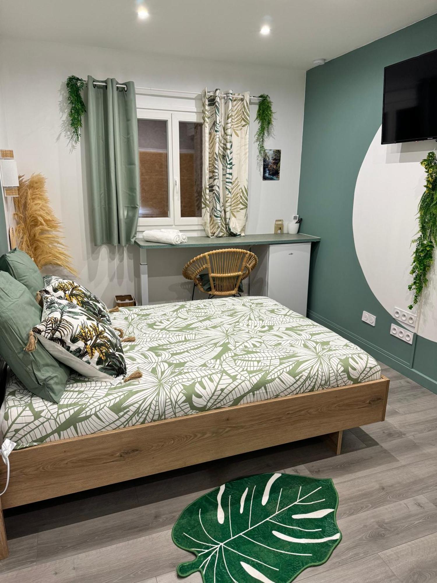 Worldroom Chambre Privee Avec Espace Commun Perpignan Oda fotoğraf
