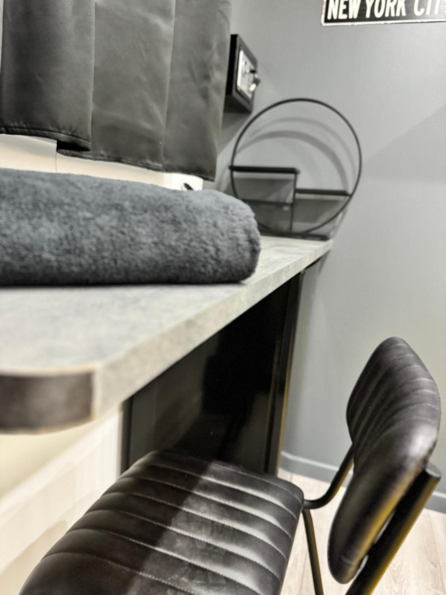 Worldroom Chambre Privee Avec Espace Commun Perpignan Dış mekan fotoğraf