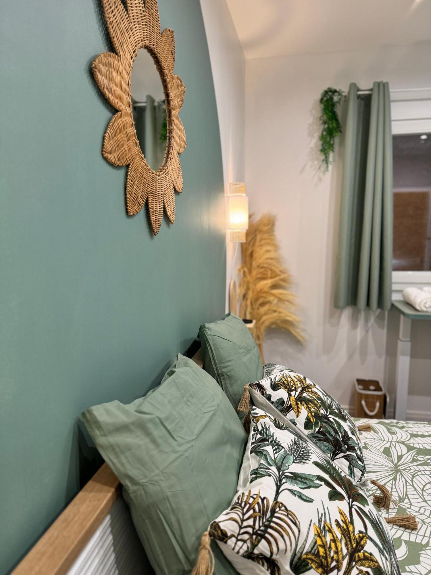 Worldroom Chambre Privee Avec Espace Commun Perpignan Dış mekan fotoğraf