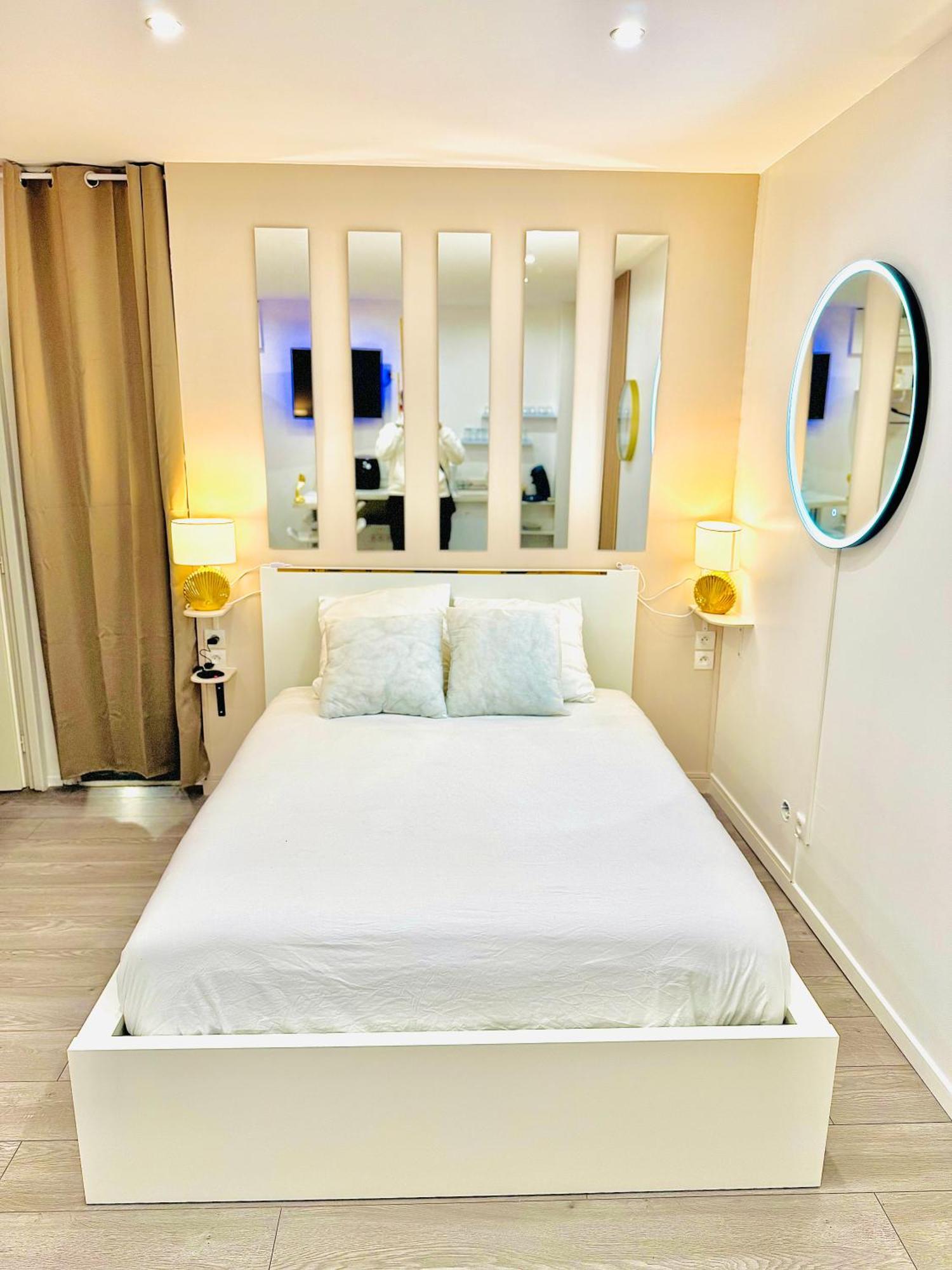 Worldroom Chambre Privee Avec Espace Commun Perpignan Dış mekan fotoğraf